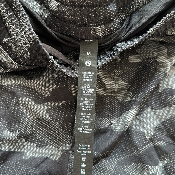 Lululemon Pace Breaker 9” *Lined VMCB - Picture 9 of 10